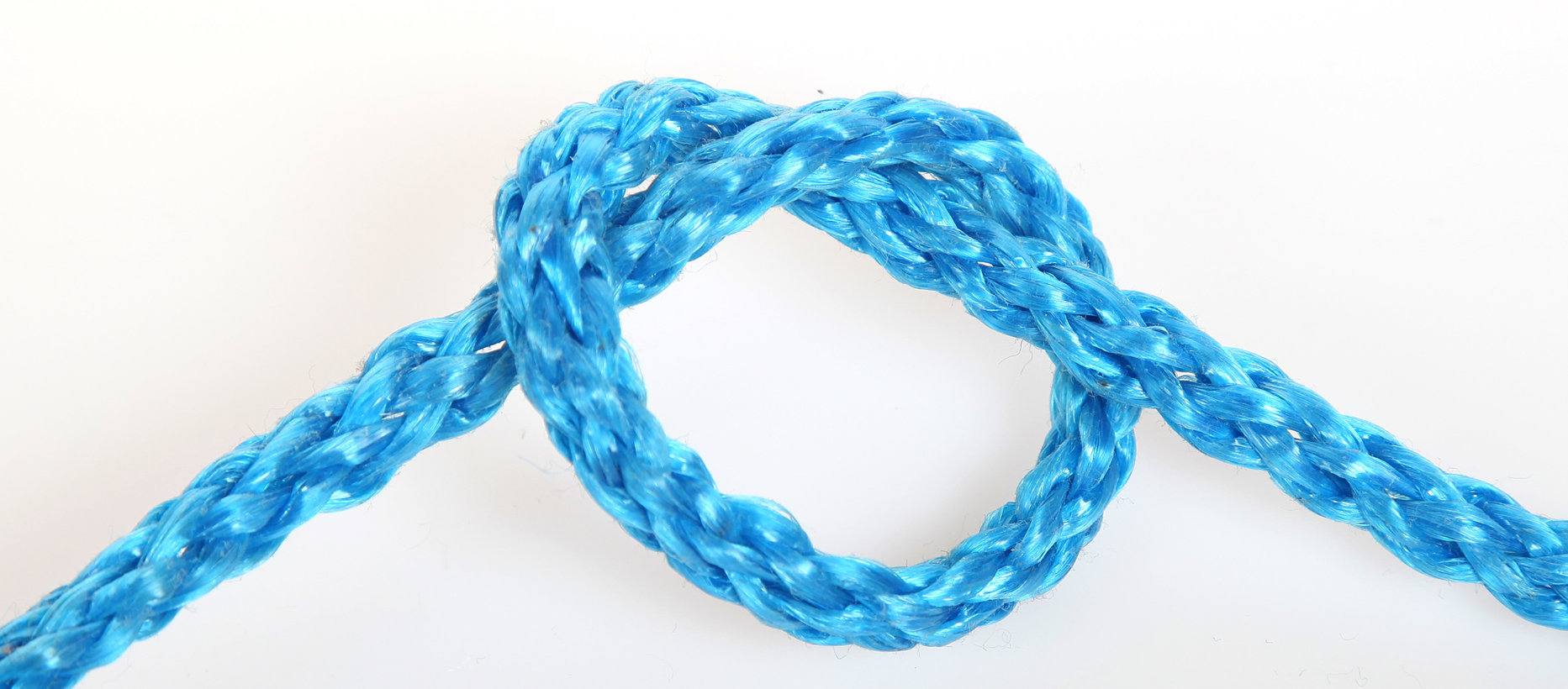 Kuvassa sinisestä köydestä tehty solmu